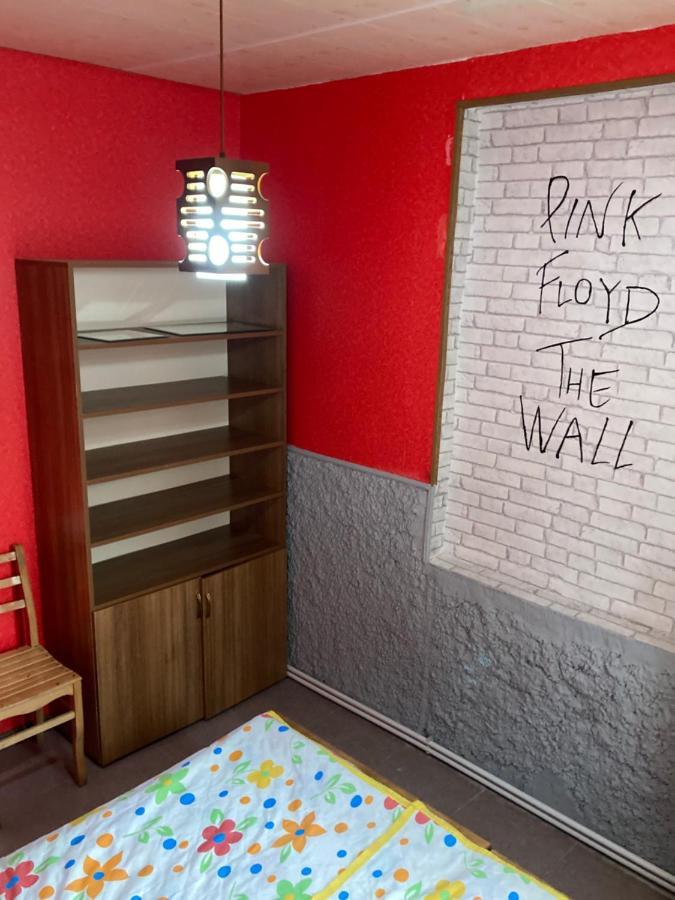 Guest House Barbi 바투미 외부 사진