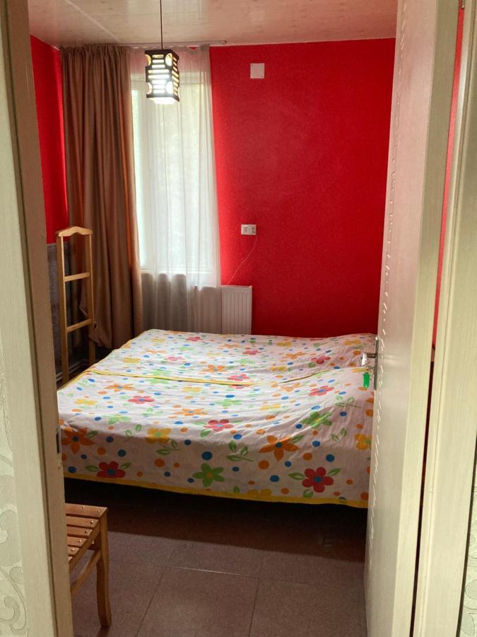 Guest House Barbi 바투미 외부 사진