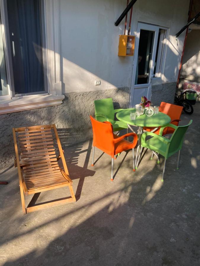 Guest House Barbi 바투미 외부 사진