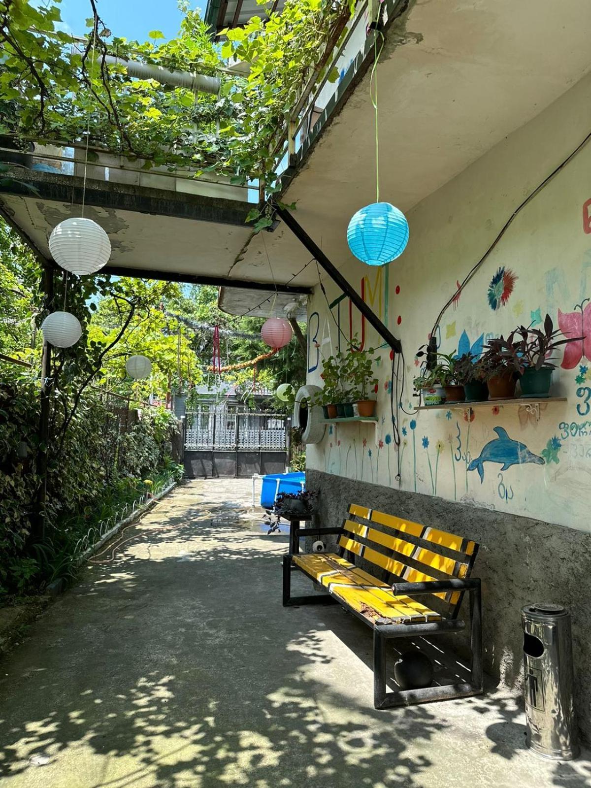 Guest House Barbi 바투미 외부 사진