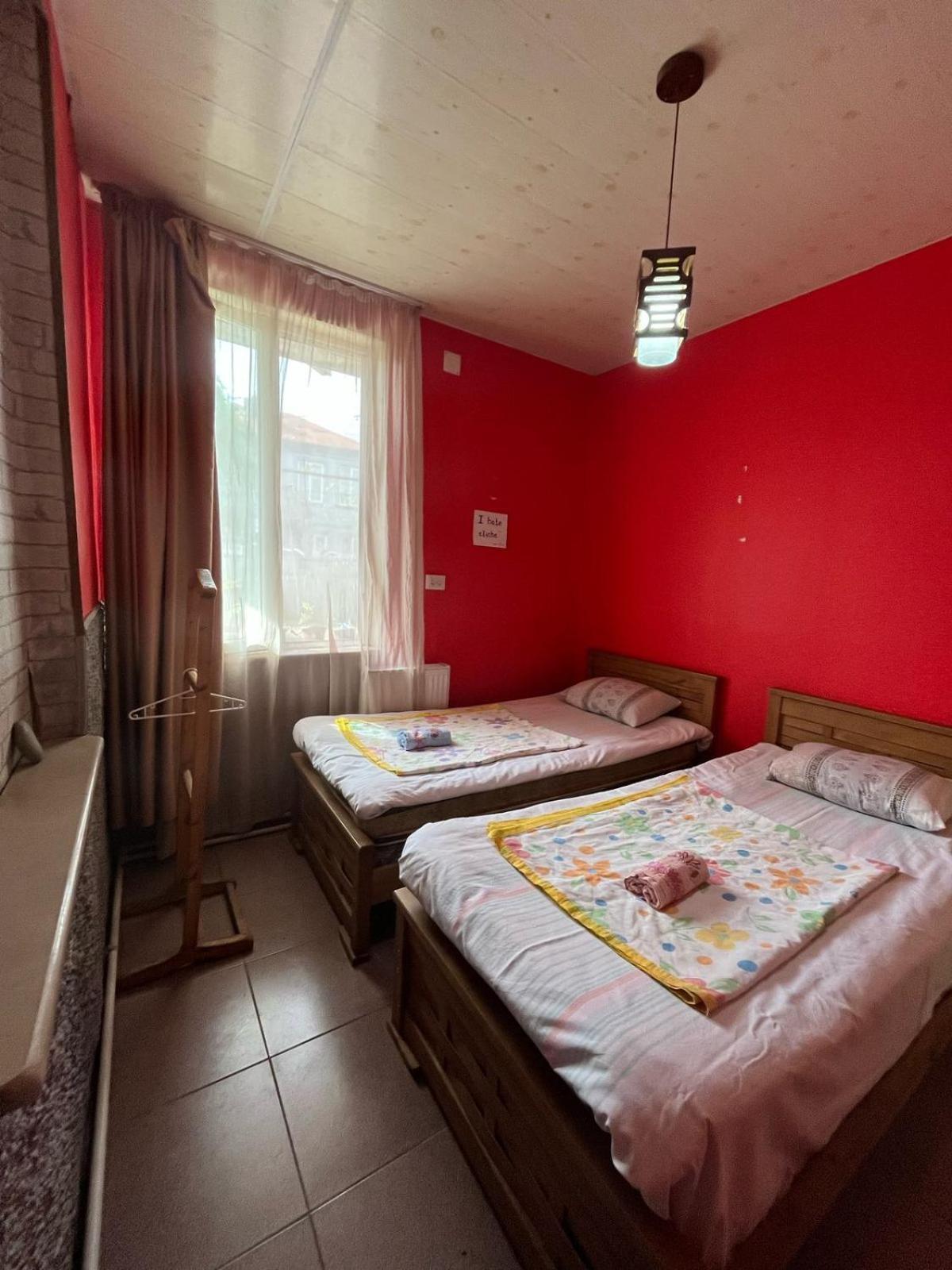 Guest House Barbi 바투미 외부 사진