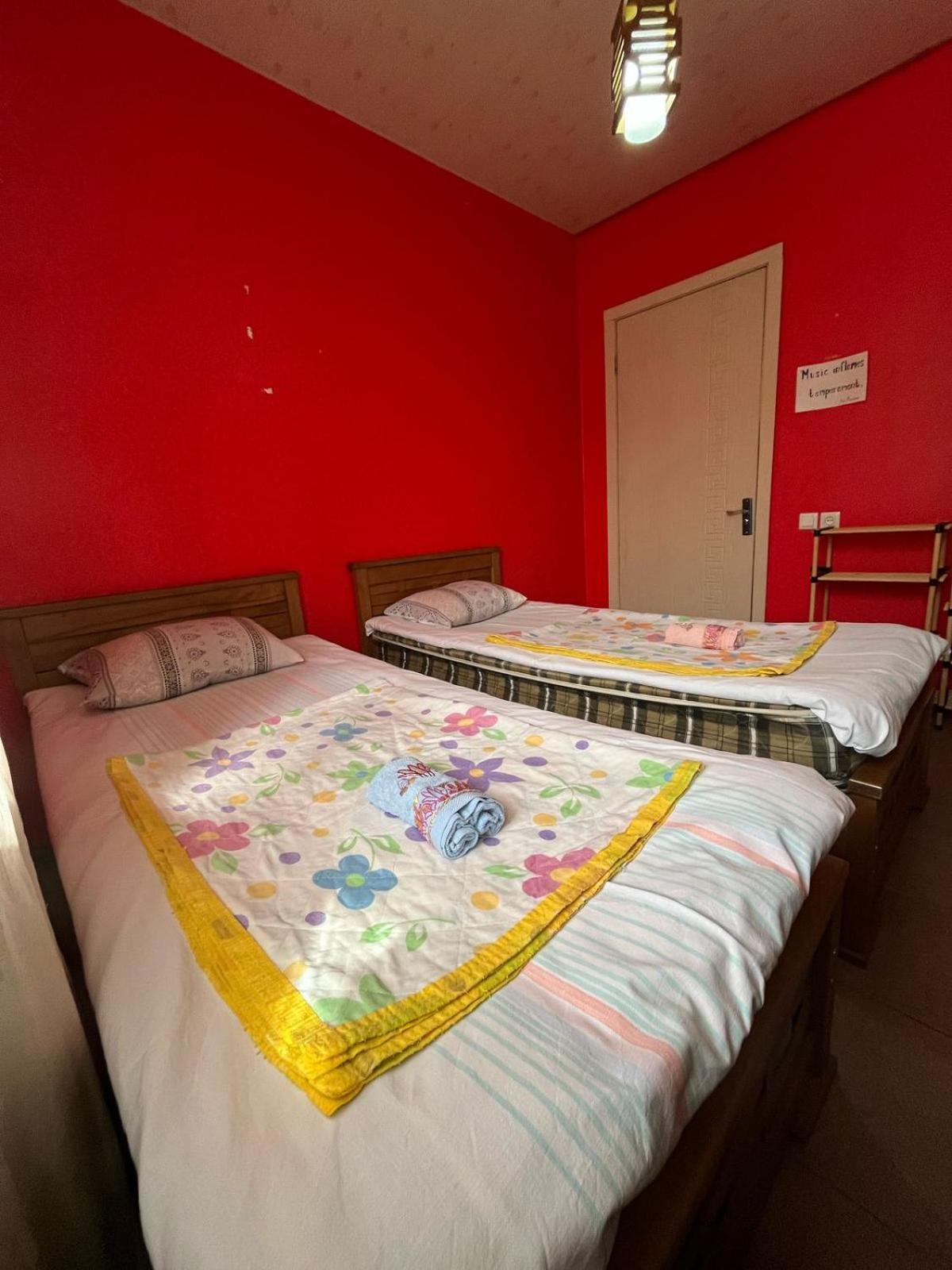 Guest House Barbi 바투미 외부 사진